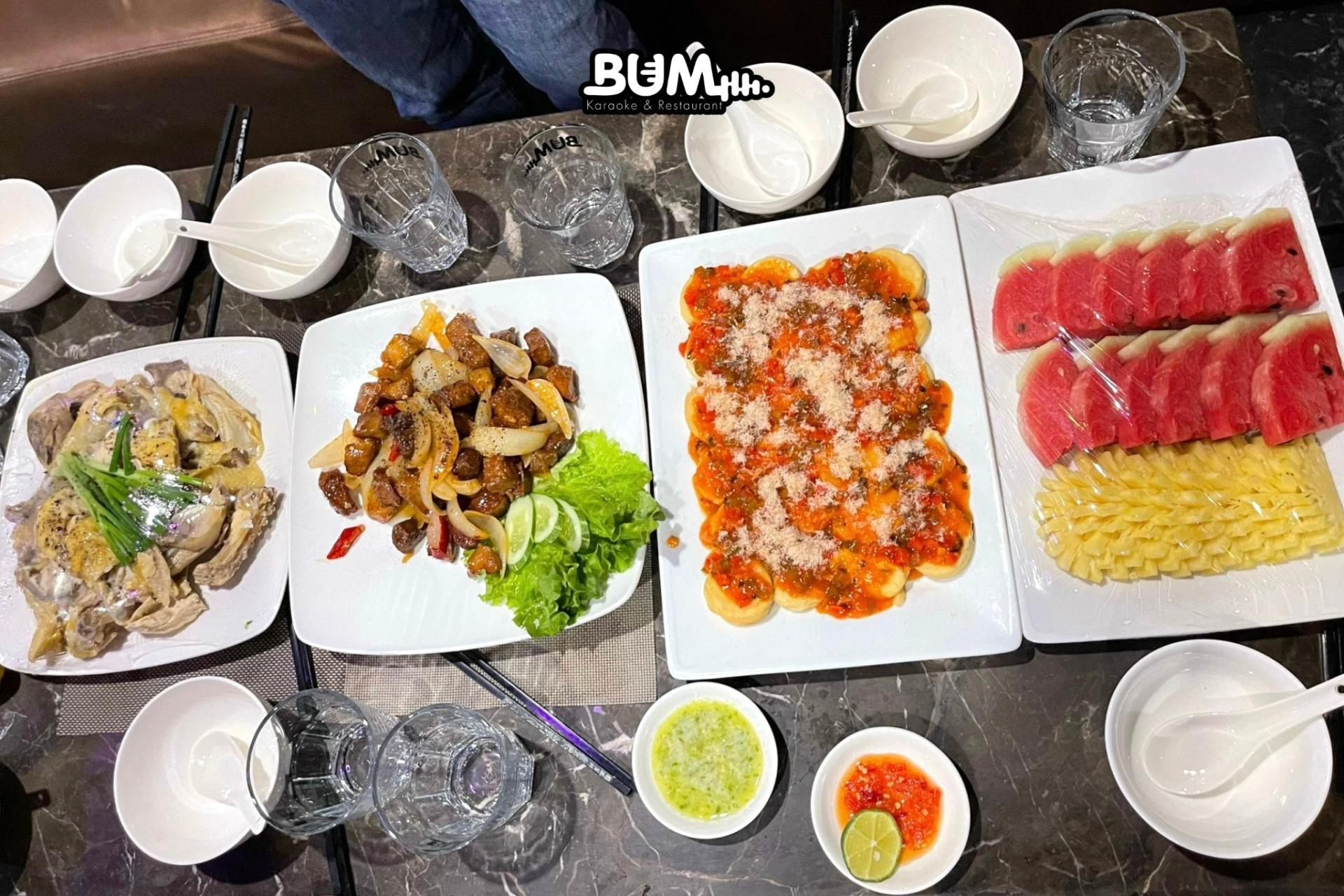 Món ăn ngon hấp dẫn tại Karaoke BUM